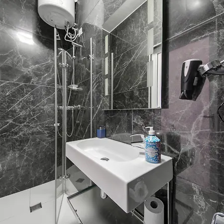 Cozy 1br In Gzira, Steps From Sliema By 360 Estates * Gzira