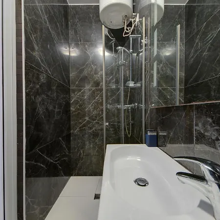 Cozy 1br In Gzira, Steps From Sliema By 360 Estates Gzira